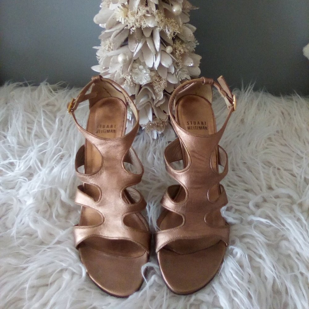 Stuart Weitzman Zoom Strappy Sandal